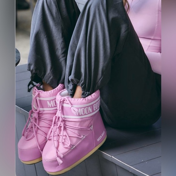 Moon Boot Icon Low Nylon Boot NEW